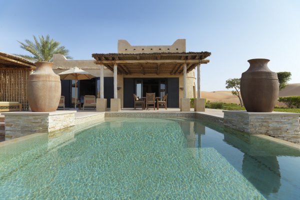 Qasr Al Sarab Desert Resort - 安納塔拉蓋斯爾阿薩拉沙漠度假村 - 阿拉伯聯合大公國, 阿布扎比  | 包團 | 度身訂造 | 豪華旅遊 | Luxury Travel | Private Tours | Tailor Made Trips | Luxe Travel | 品味遊 (flight ∙ hotel ∙ package ∙ cruise ∙ private tour ∙ business ∙ M.I.C.E ∙ Luxe Travel ∙ Luxury travel  ∙ Luxury holiday  ∙ Luxe Tour  ∙ 特色尊貴包團 ∙  商務旅遊 ∙  自由行套票 ∙滑雪  ∙ 溫泉 ∙ 品味假期 ∙ 品味遊)