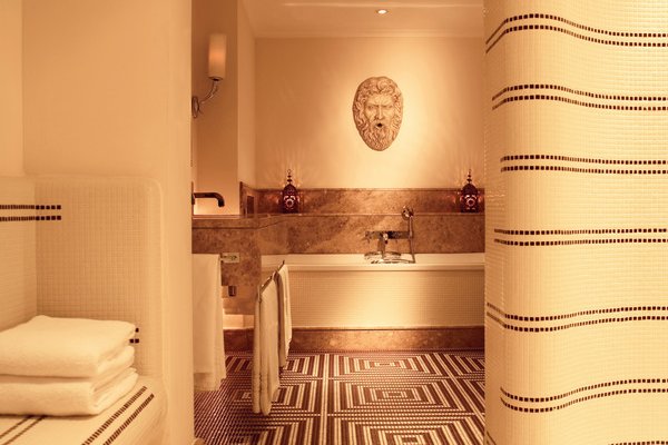 Hotel De Russie Rome Italy意大利羅馬 Sir Rocco’s Ambassador (flight ∙ hotel ∙ package ∙ cruise ∙ private tour ∙ business ∙ M.I.C.E ∙ Luxe Travel ∙ Luxury travel  ∙ Luxury holiday  ∙ Luxe Tour  ∙ 特色尊貴包團 ∙  商務旅遊 ∙  自由行套票 ∙滑雪  ∙ 溫泉 ∙ 品味假期 ∙ 品味遊)