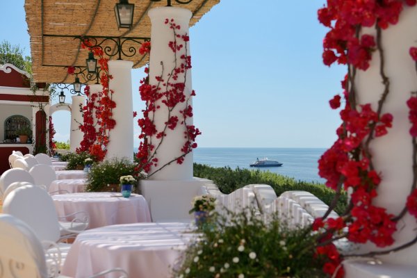 Le Sirenuse Hotel Positano Italy 意大利 (flight ∙ hotel ∙ package ∙ cruise ∙ private tour ∙ business ∙ M.I.C.E ∙ Luxe Travel ∙ Luxury travel  ∙ Luxury holiday  ∙ Luxe Tour  ∙ 特色尊貴包團 ∙  商務旅遊 ∙  自由行套票 ∙滑雪  ∙ 溫泉 ∙ 品味假期 ∙ 品味遊)