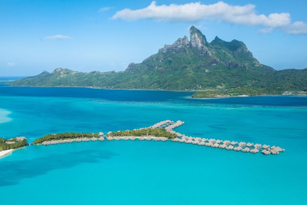 St. Regis Bora Bora - 波拉波拉瑞吉度假酒店 - 法屬玻里尼西亞, 波拉波拉島 | 包團 | 度身訂造 | 豪華旅遊 | Luxury Travel | Private Tours | Tailor Made Trips | Luxe Travel (flight ∙ hotel ∙ package ∙ cruise ∙ private tour ∙ business ∙ M.I.C.E ∙ Luxury travel  ∙ Luxury holiday  ∙ Luxe World  ∙ 特色尊貴包團 ∙  商務旅遊 ∙  自由行套票 ∙滑雪  ∙ 溫泉 ∙ 品味假期 ∙ 品味遊)