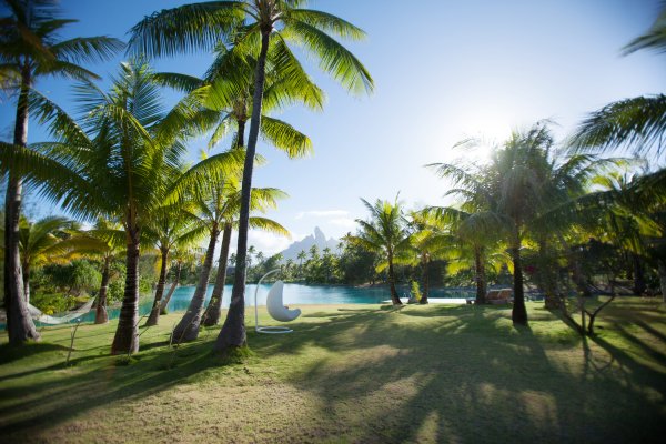 St. Regis Bora Bora - 波拉波拉瑞吉度假酒店 - 法屬玻里尼西亞, 波拉波拉島 | 包團 | 度身訂造 | 豪華旅遊 | Luxury Travel | Private Tours | Tailor Made Trips | Luxe Travel (flight ∙ hotel ∙ package ∙ cruise ∙ private tour ∙ business ∙ M.I.C.E ∙ Luxury travel  ∙ Luxury holiday  ∙ Luxe World  ∙ 特色尊貴包團 ∙  商務旅遊 ∙  自由行套票 ∙滑雪  ∙ 溫泉 ∙ 品味假期 ∙ 品味遊)