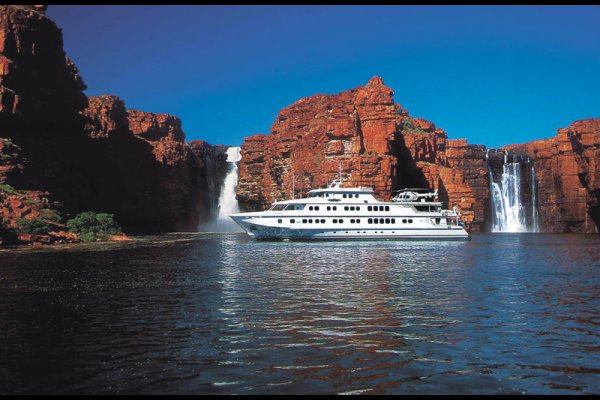 Luxury cruise (flight ∙ hotel ∙ package ∙ cruise ∙ private tour ∙ business ∙ M.I.C.E ∙ Luxury travel  ∙ Luxury holiday  ∙ Luxe World  ∙ 特色尊貴包團 ∙  商務旅遊 ∙  自由行套票 ∙滑雪  ∙ 溫泉 ∙ 品味假期 ∙ 品味遊)