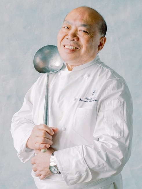 LEARN FROM THE MASTERS THIS SUMMER - 🤩 EXCLUSIVE STAYCATION OFFERS - FOUR SEASONS HONG KONG | LUXE TRAVEL LEARN FROM THE MASTERS THIS SUMMER - 🤩 EXCLUSIVE STAYCATION OFFERS - FOUR SEASONS HONG KONG | LUXE TRAVEL