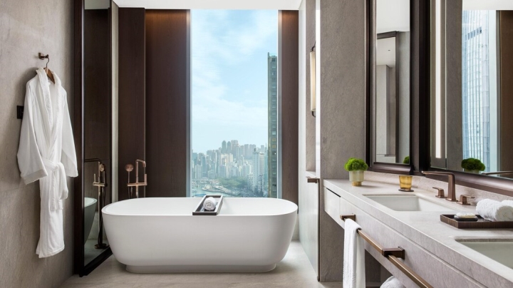 exclusive Suite Staycation Offer @ The St. Regis Hong Kong 