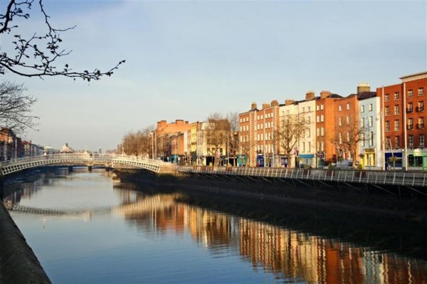 Dublin London 愛爾蘭首都都柏林 英國倫敦 (flight ∙ hotel ∙ package ∙ cruise ∙ private tour ∙ business ∙ M.I.C.E ∙ Luxe Travel ∙ Luxury travel ∙ Luxury holiday ∙ Luxe Tour ∙ 特色尊貴包團 ∙ 商務旅遊 ∙ 自由行套票 ∙滑雪 ∙ 溫泉 ∙ 品味假期 ∙ 品味遊)