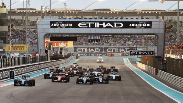 Formula One Abu Dhabi 阿布扎比一級方程式 (flight ∙ hotel ∙ package ∙ cruise ∙ private tour ∙ business ∙ M.I.C.E ∙ Luxe Travel ∙ Luxury travel  ∙ Luxury holiday  ∙ Luxe Tour  ∙ 特色尊貴包團 ∙  商務旅遊 ∙  自由行套票 ∙滑雪  ∙ 溫泉 ∙ 品味假期 ∙ 品味遊)