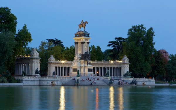 Hotel Villa Magna Madrid Spain 西班牙馬徳里 (flight ∙ hotel ∙ package ∙ cruise ∙ private tour ∙ business ∙ M.I.C.E ∙ Luxe Travel ∙ Luxury travel ∙ Luxury holiday ∙ Luxe Tour ∙ 特色尊貴包團 ∙ 商務旅遊 ∙ 自由行套票 ∙滑雪 ∙ 溫泉 ∙ 品味假期 ∙ 品味遊)
