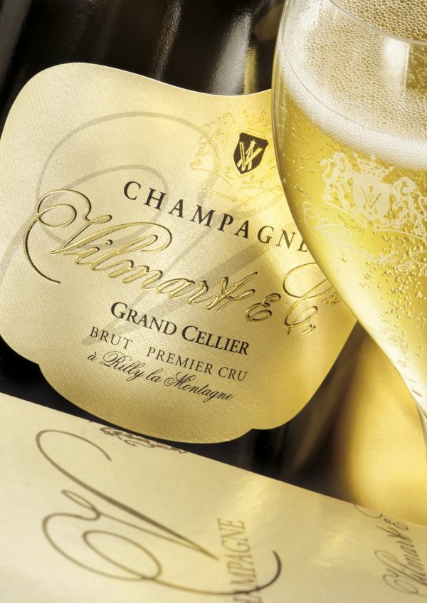 luxe Bonus Amenity Global Wine Celllar (flight ∙ hotel ∙ package ∙ cruise ∙ private tour ∙ business ∙ M.I.C.E ∙ Luxe Travel ∙ Luxury travel ∙ Luxury holiday ∙ Luxe Tour ∙ 特色尊貴包團 ∙ 商務旅遊 ∙ 自由行套票 ∙滑雪 ∙ 溫泉 ∙ 品味假期 ∙ 品味遊)