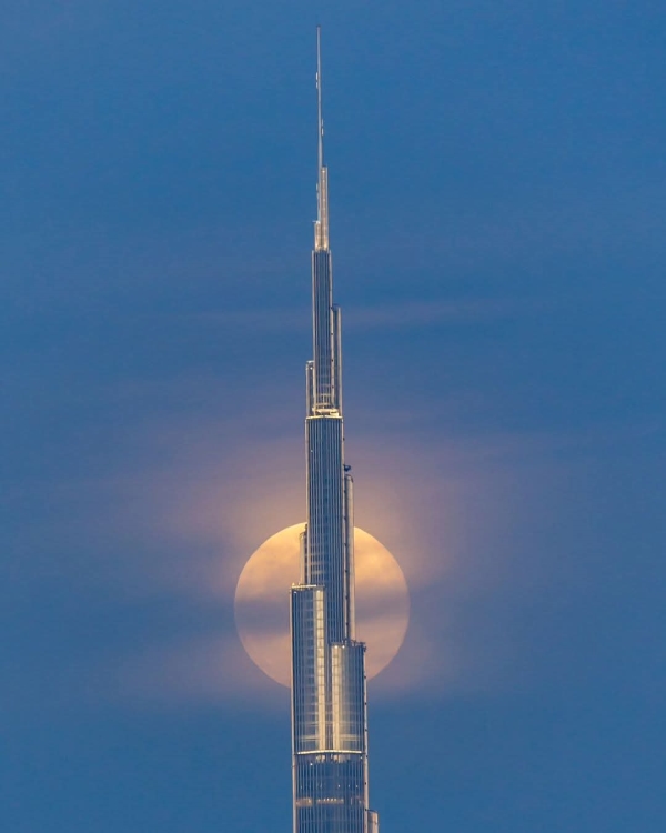 The best season is here! Private Tour of Starry Dunes and Twin Cities of Abu Dhabi and Dubai (8 Days 6 Nights) | Luxe Travel