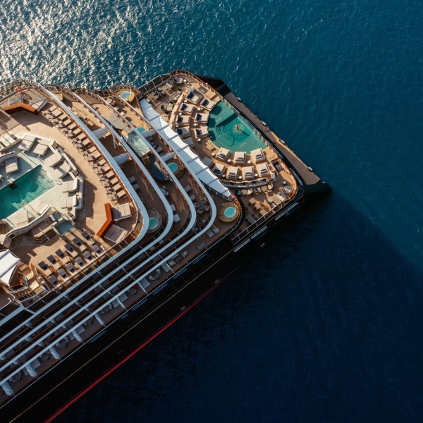 12月1日前預訂 ✨ Black Friday 黑色星期五優惠 – 可享高達6折優惠 | 重新定義海上豪華郵輪旅程: 全船均為海景套房 • 9大頂級餐飲體驗 • 無限暢飲頂級美酒 等 @ 意鉑奢華郵輪 Explora Journeys