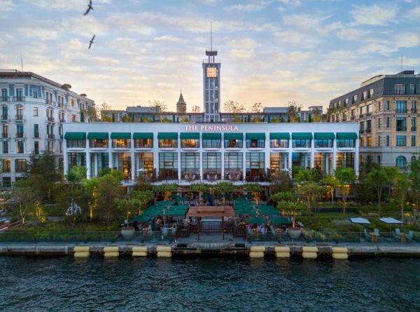 Travel Like A Vip - Where Privilege Meets Personalization | Exclusive Luxe Travel Benefits & Offers | Luxe Travel x The Peninsula Hotels